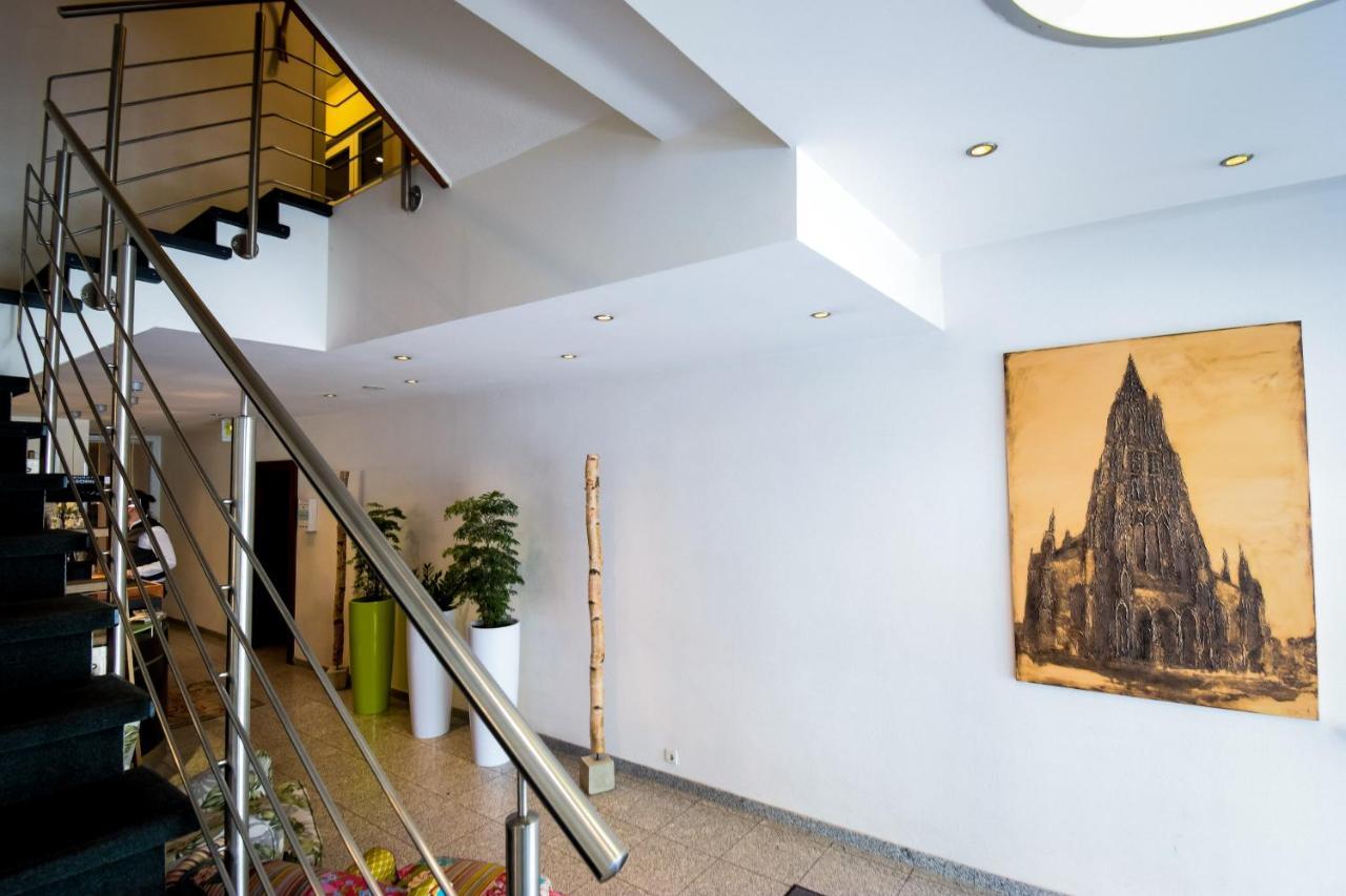 Hotel Roter Loewe Ульм Екстер'єр фото