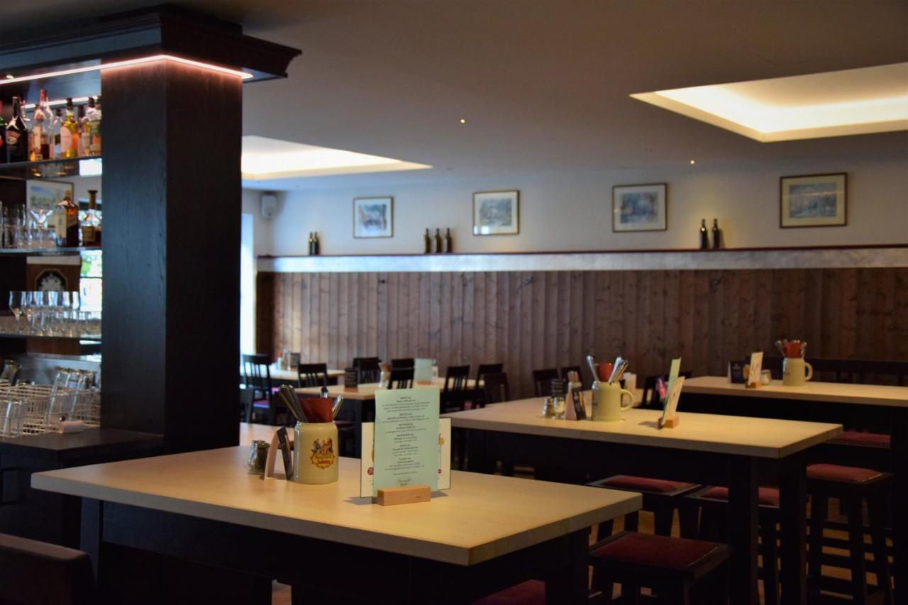 Hotel Roter Loewe Ульм Екстер'єр фото